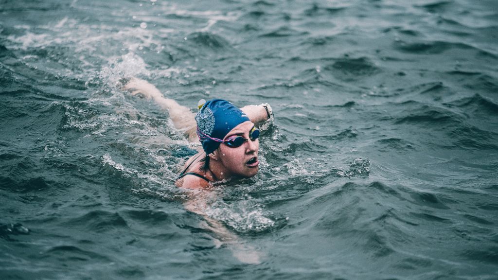 Swimming for defined collarbone